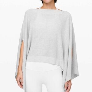 ⚜️ Lululemon Forward Flow Poncho Heathered Core Ultra Light Grey One Size